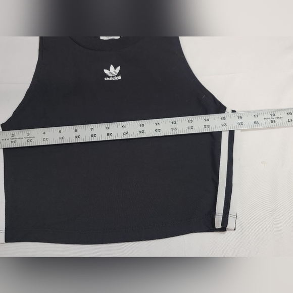 Adidas Crop Tank Top Sleeveless Classic Workout Size Medium - Picture 8 of 9